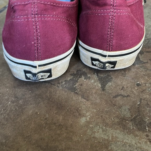 Maroon and black vans mens size 12, lightly worn, no holes, skater shoe grunge - Picture 5 of 6